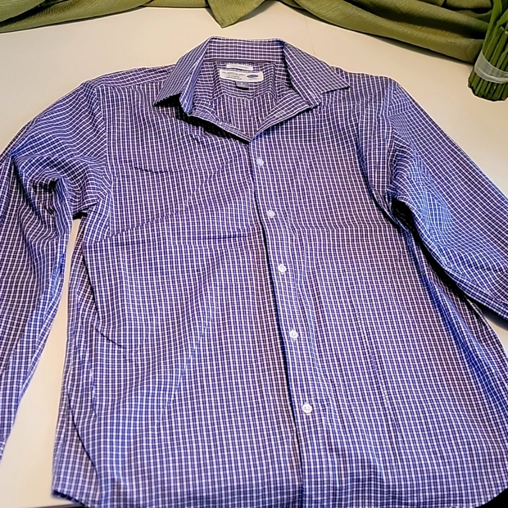 Mens large slim fit button up shirt from old navy